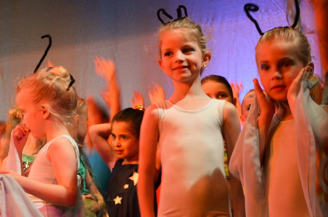 Ballettschule Moderegger Erste Bühnenluft